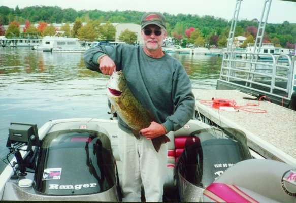 <p>
	<strong>Wayne Marquart</strong></p>
<p>
	6.2 pounds</p>
<p>
	Lake Raystown, Pa.</p>
<p>
	3/8 ounce jig with Zoom small chunck</p>

