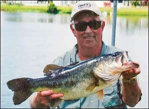 
	<strong>Richard Walters</strong>
<p>
	10 pounds, 8 ounces<br />
	4/18/2005; 9:00 a.m.<br />
	Lake Okeechobee, FL<br />
	<b>Lure</b>: Zoom Ultravibe Speedworm (watermelon red)<br />
	<b>Depth</b>: 3 feet, scattered hydrilla</p>
