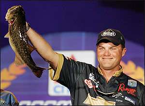 Presenting your new CITGO Bassmaster Classic champion ⦠Luke Clausen.
