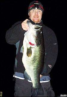 
	<strong>Steve Pagliughi</strong>
<p>
	14 pounds, 8 ounces<br />
	7/9/2005; 11:30 p.m.<br />
	Fish Lake, Calif.<br />
	<b>Lure</b>: Swimbait<br />
	<b>Depth</b>: 21 feet, thick weeds</p>

