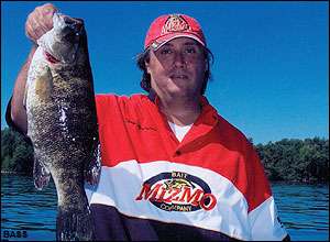 
	<strong>Tony Steinfeld</strong>
<p>
	6 pounds, 14 ounces<br />
	9/22/2005; 12:30 p.m.<br />
	Lake Simcoe, Ontario<br />
	<b>Lure</b>: 1/2-ounce Lightning Series Shad (ghost)<br />
	<b>Depth</b>: 13 feet, gravel bottom</p>
