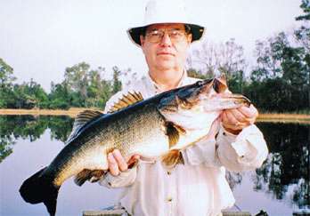 <p>
	<strong>James Ross</strong></p>
<p>
	10-8</p>
<p>
	Wildcat Lake, Fla.<br />
	12-inch wild shiner</p>
