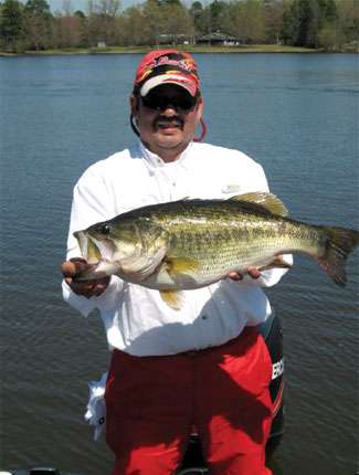 <strong>Chris Ponce de Leon</strong>
<p>
	10 pounds, 1 ounce<br />
	Caney Lake, La.<br />
	<b>Lure:</b> Reaction Innovations Sweet Beaver (white trash)</p>
