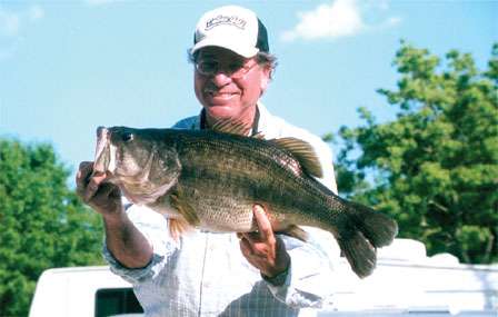 <strong>Sam Trinca</strong>
<p>
	14 pounds, 0 ounces<br />
	Lake Fork, Texas<br />
	<b>Lure:</b> Grande Bass Mutant (watermelon red)</p>
