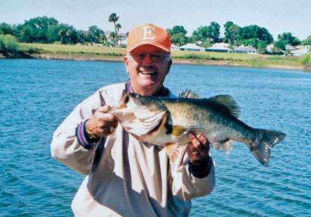 <strong>Richard Funk</strong>
<p>
	13 pounds, 8 ounces<br />
	Lake Alden, Fla.<br />
	Lure: 6-inch Zoom Trick Worm (watermelon/gold glitter)</p>
