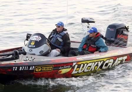 Kelly Jordan and his co-angler head out.