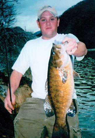 <strong>Eddie Adams</strong>
<p>
	6 pounds, 2 ounces<br />
	New River, W.Va.<br />
	Lure: 5-inch Gary Yamamoto Hula Grub</p>
