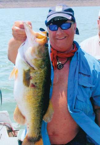 <strong>Tom Schultz</strong>
<p>
	10 pounds, 1 ounce<br />
	Lake El Salto, Mexico<br />
	Lure: 3-inch Bill Dance Fat Free Shad (citrus glow)</p>
