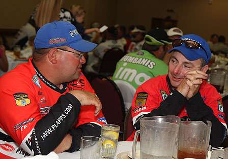 Bill Lowen and Mark Menendez talk after dinner on the eve of Day One of the Southern Challenge on Wheeler Lake.