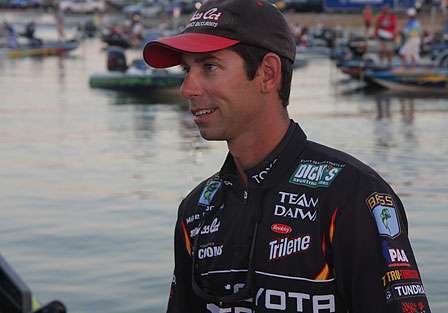 Michael Iaconelli speaks with fans on the dock prior to launching.