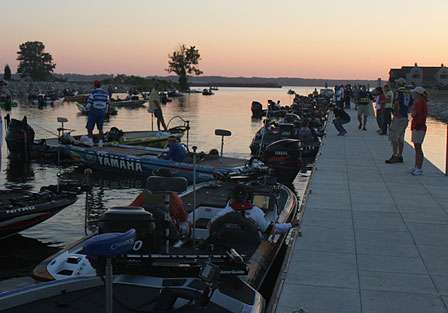 The Day One line-up begins to take shape along the dock where BASS inspections take place.