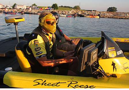 It looks as if Skeet Reese is preparing for a long run as he is wearing his custom protective mask. 