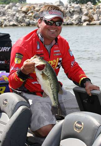 Greg Hackney is tied for 40th place with 12 pounds, 5 ounces.