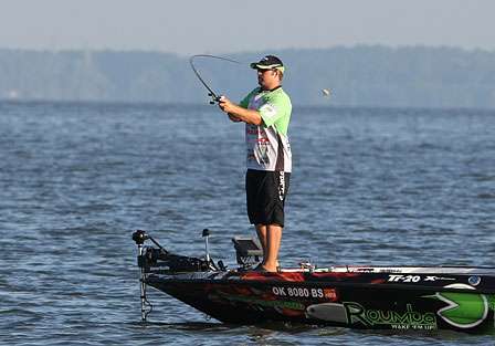 Coming off a win at the last Elite Series tournament in South Carolina, Fred Roumbanis struggled on Day One of the Southern Challenge on Wheeler Lake.