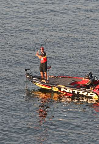 Kevin VanDam leads the Southern Challenge going into the final day with 58 pounds, 2 ounces. VanDam is looking for his 14th BASS win.