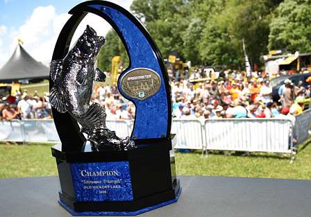 This trophy would soon be in the hands of Kevin Wirth after winning the Tennessee Triumph.