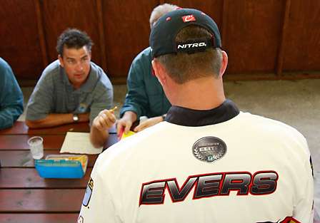 Many of the Elite Series pros picked Edwin Evers for a repeat win on Lake Erie.