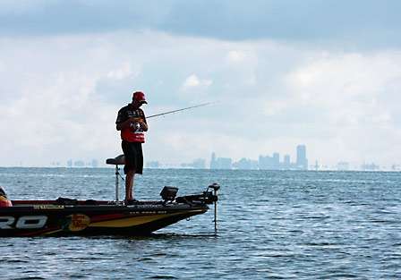 VanDam drop-shots at a much faster pace than many of the other competitors, calling it 