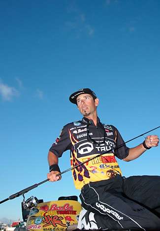 Michael Iaconelli holds the drop shot rig he will use on the final day of the Empire Chase. 