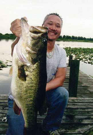 <strong>Randall W. Wong</strong>
<p>
	10 pounds, 0 ounces<br />
	Highland County Farm Pond, Fla.<br />
	Lure: Booyah spinnerbait</p>
