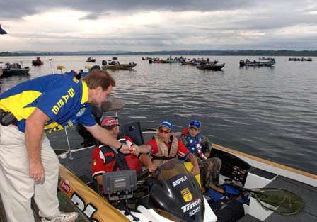 Elite pro Jimmy Mize and his JWC anglers were the first boat through the check-out line.