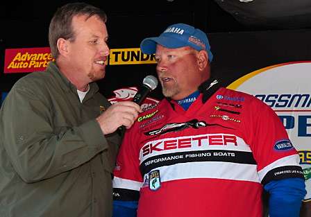 Before weighing Matt Herren's bass, senior tournament manager Chris Bowes talks to him about his final day on the water.