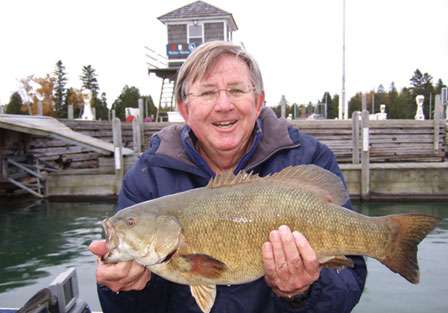 <strong>Phil McGuire</strong>
<p>
	7 pounds, 4 ounces<br />
	Lake Michigan, Wis.<br />
	<b>Lure:</b> Jointed Husky Jerk (firetiger)</p>
