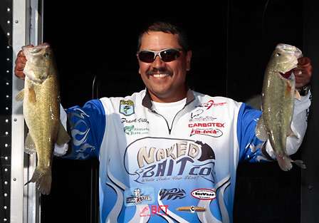 Frank Villa leads the co-angler side of the tournament with 16 pounds.