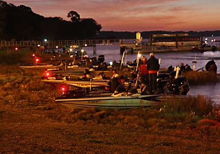 Pros and their co-anglers make final preparations to their equipment as the time for launch gets near.