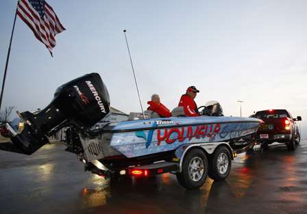 Riding shotgun with Greg Hackney, the only Louisiana angler in the Classic, is longtime ESPN personality Jerry McKinnis. 