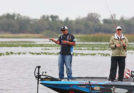 After an overnight front came through the Lake Wales area, the fishing was slow early in the morning. 