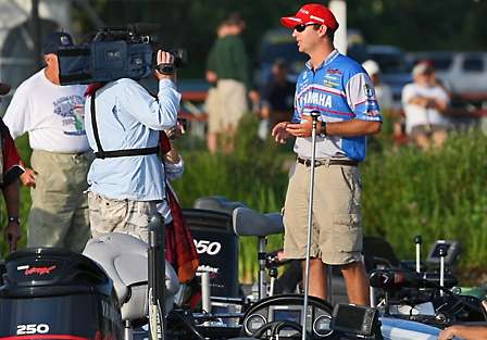 Todd Faircloth talks to ESPN cameras as he readies to take on Oneida Lake for Day One of the Champions Choice.