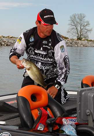 Grant Goldbeck finished in 82nd place with 17 pounds, 12 ounces.