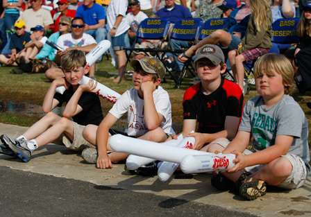 This group of young BASS fans took a seat close to the stage to get a closer look at their favorite Elite Series pros.