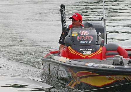 Trying to beat an approaching thunderstorm, Kevin VanDam checked in an hour early on Day One.