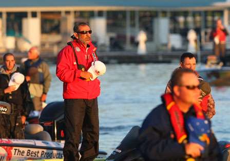 Paul Elias' success on Kentucky Lake continues in 2009 as he finds himself fishing on Day Three, within striking distance of a top-12 finish.