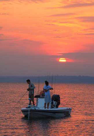 Day Three of the Bassmaster Central Open started with a beautiful sunrise and plenty of recreational anglers competing for water on this Labor Day weekend.