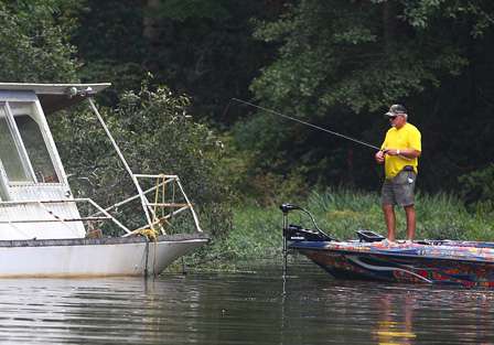 Tommy Biffle was probably the only angler in the field that didn't have at least one spinning rod on the deck of his boat. Biffle said he felt there was plenty of shallow cover in Lake Jordan he could flip and pitch.