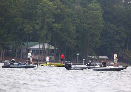 Spectator boats surrounded Skeet Reese on the final day of practice on Lake Jordan. 