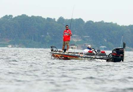Almost all the anglers tested the deep bite early in practice, but Cliff Pace is one of the few who stuck with it.