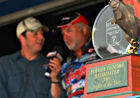 After a great first day on Lake Jordan, Tommy Biffle pulled within 6 points of Skeet Reese for the Toyota Tundra Bassmaster Angler of the Year.