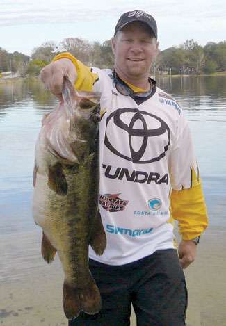 <strong>Ricahrd Lee Kitchens</strong>
<p>
	12 pounds<br />
	St. Johns River, Fla.<br />
	Spro Poppin' Frog (firetiger)</p>
