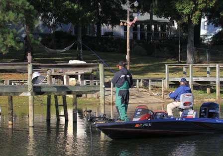 Patrick Pierce and his co-angler target docks with cover on Day One.