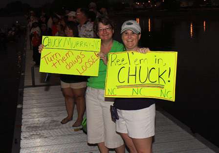 Chuck Murray fans were easy to spot on the dock this final morning as they held signs in support.