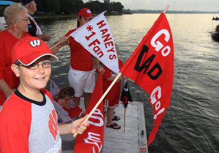 Angler Wes Haney's family showed up at the dock with signs and banners wishing him well on his final day of fishing.