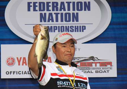Mamoru Suzuki (3rd in Western Division - 27th overall - 13-11)