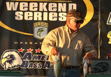 Bradwell Sampey boated a three-fish limit on the non-boater side and finished the day in fourth place with 7.59 pounds.