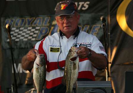 Bradwell Sampey's final-day stringer of 6.72 pounds helped him to a third-place finish on the non-boater side.