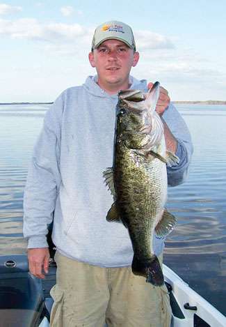 <strong>Jacob Crowder</strong>
<p>
	11 pounds, 13 ounces<br />
	Lake Panasoffkee, Fla.<br />
	<b>Lure:</b> 1-ounce Penetrater with Muskrat</p>
