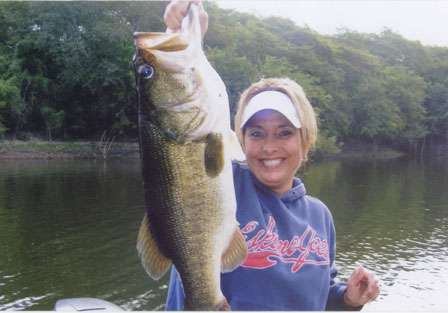 <strong>Kelly Forrest</strong>
<p>
	10 pounds<br />
	Lake El Salto, Mexico<br />
	<b>Lure:</b> 5-inch Senko (watermelon green)</p>
